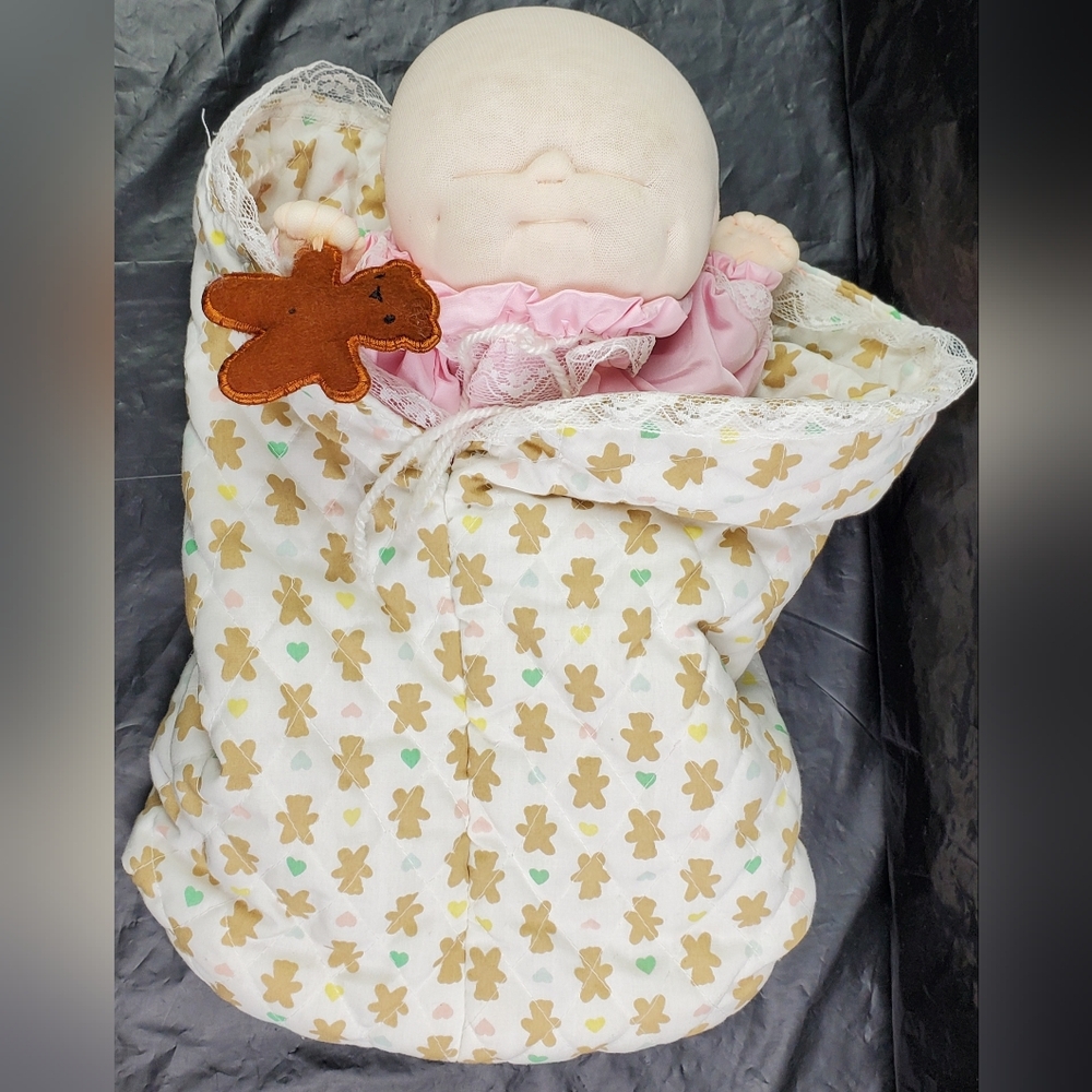R Dakin VTG 1983 Marilyn DePew Creepy Newborn Baby Plush Hand Puppet - GUC